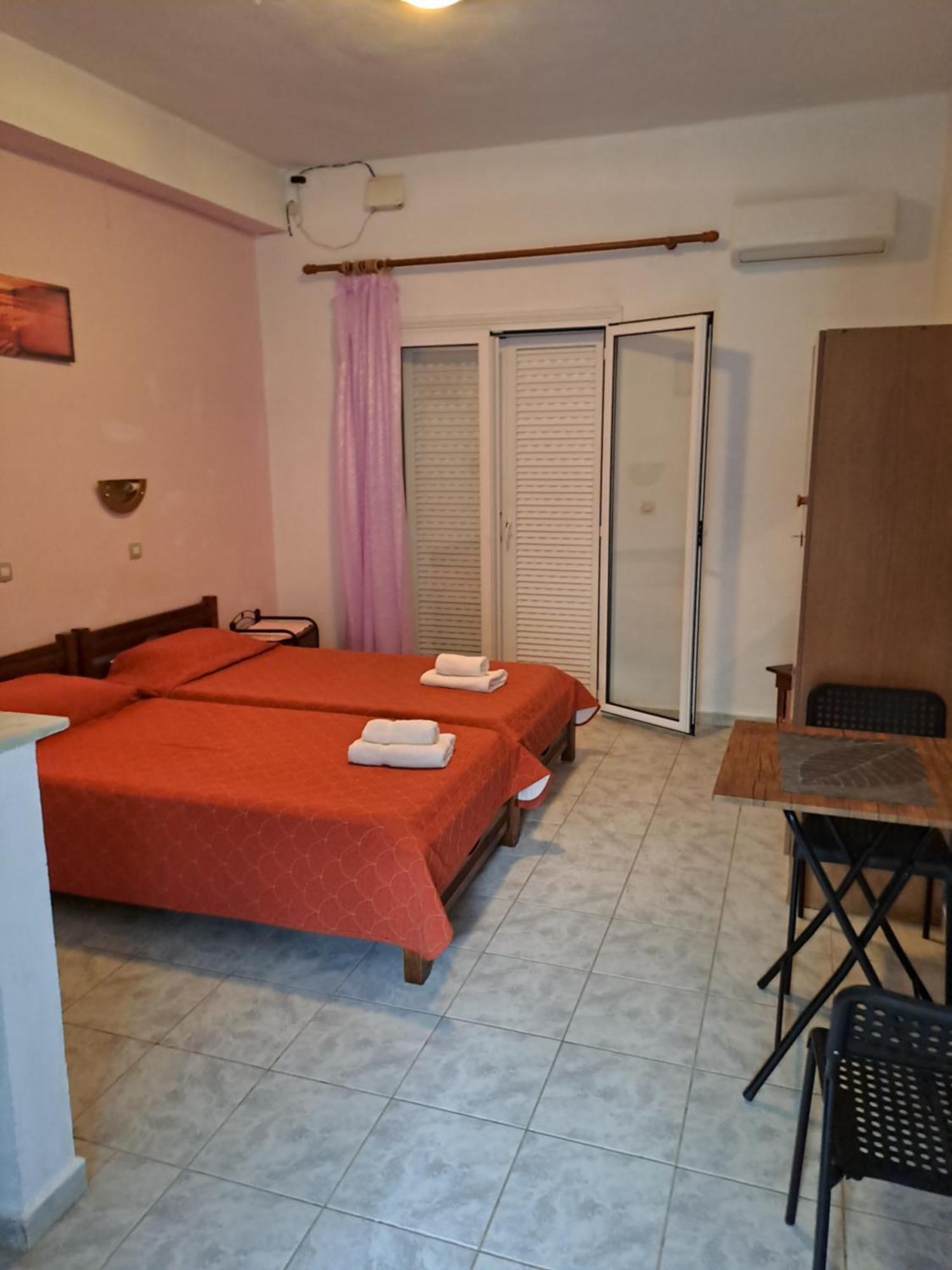 Tony'S Apartments Agios Georgios (Corfu) Exterior foto