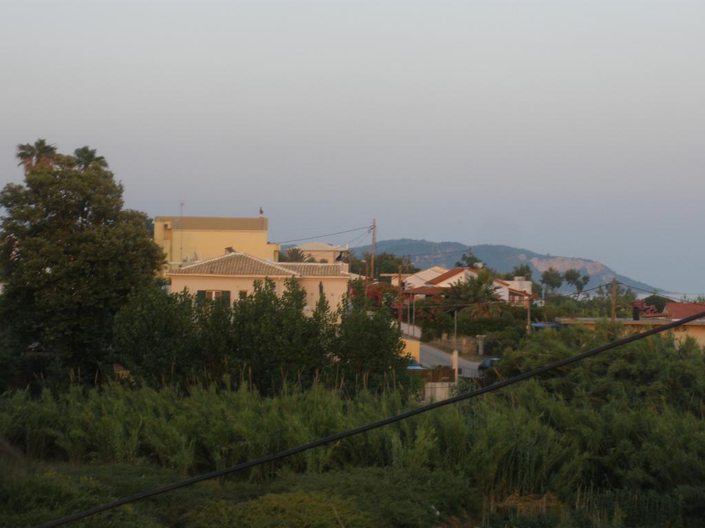 Tony'S Apartments Agios Georgios (Corfu) Exterior foto